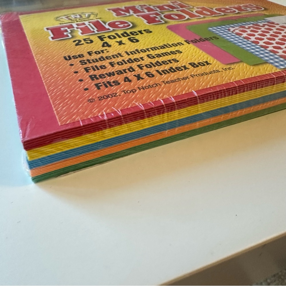 Mini File Folders - Red - Picture 2 of 4